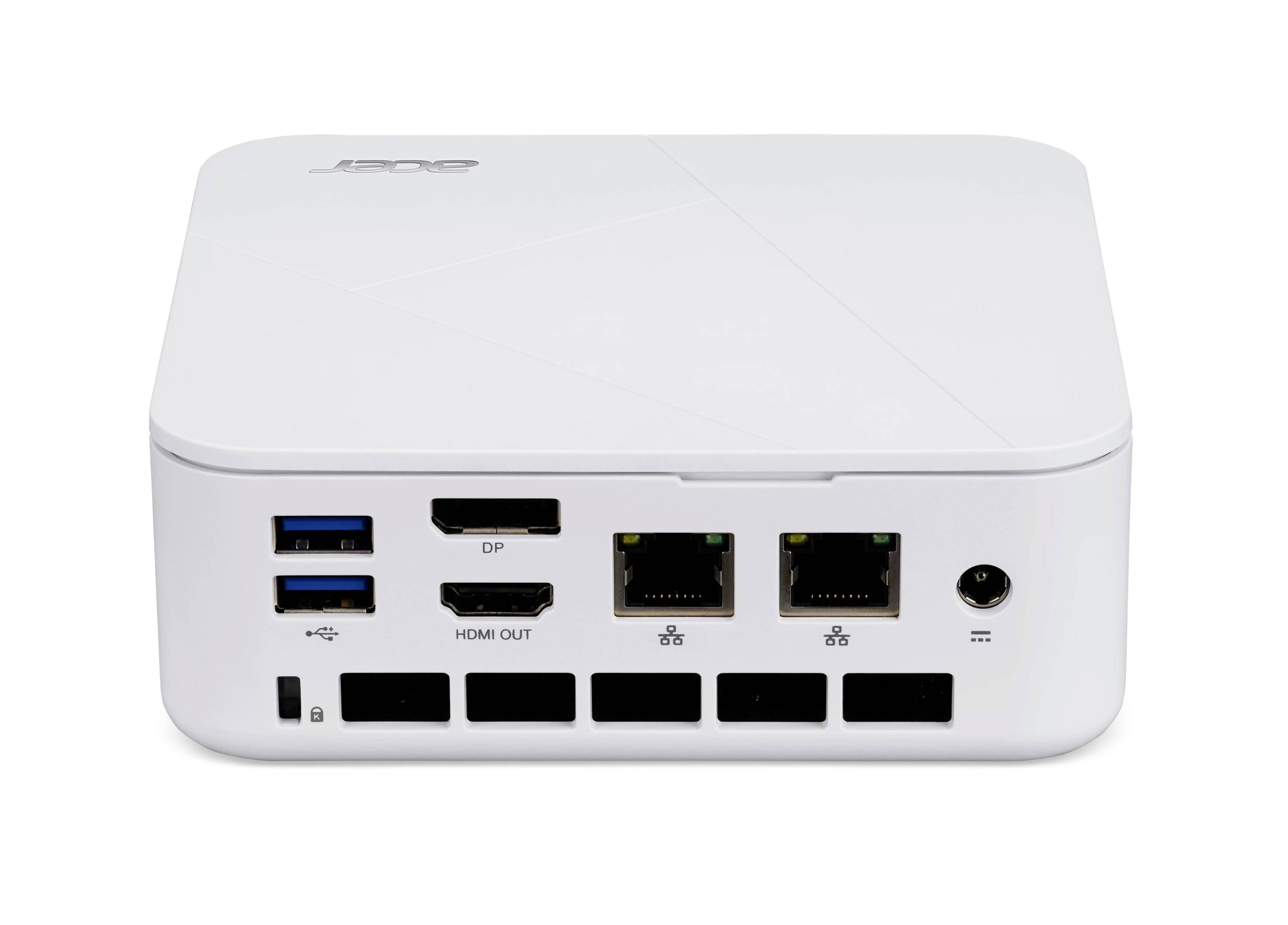 Widok z przodu białego mini PC-a pokazujący dwa porty USB, DisplayPort, wyjście HDMI, dwa porty Ethernet, gniazdo zasilania i rząd otworów/przycisków z przodu.