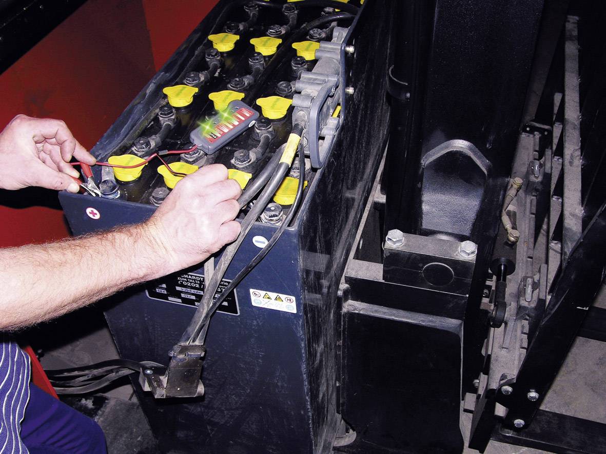 Тестер акумуляторів Eufab 16599