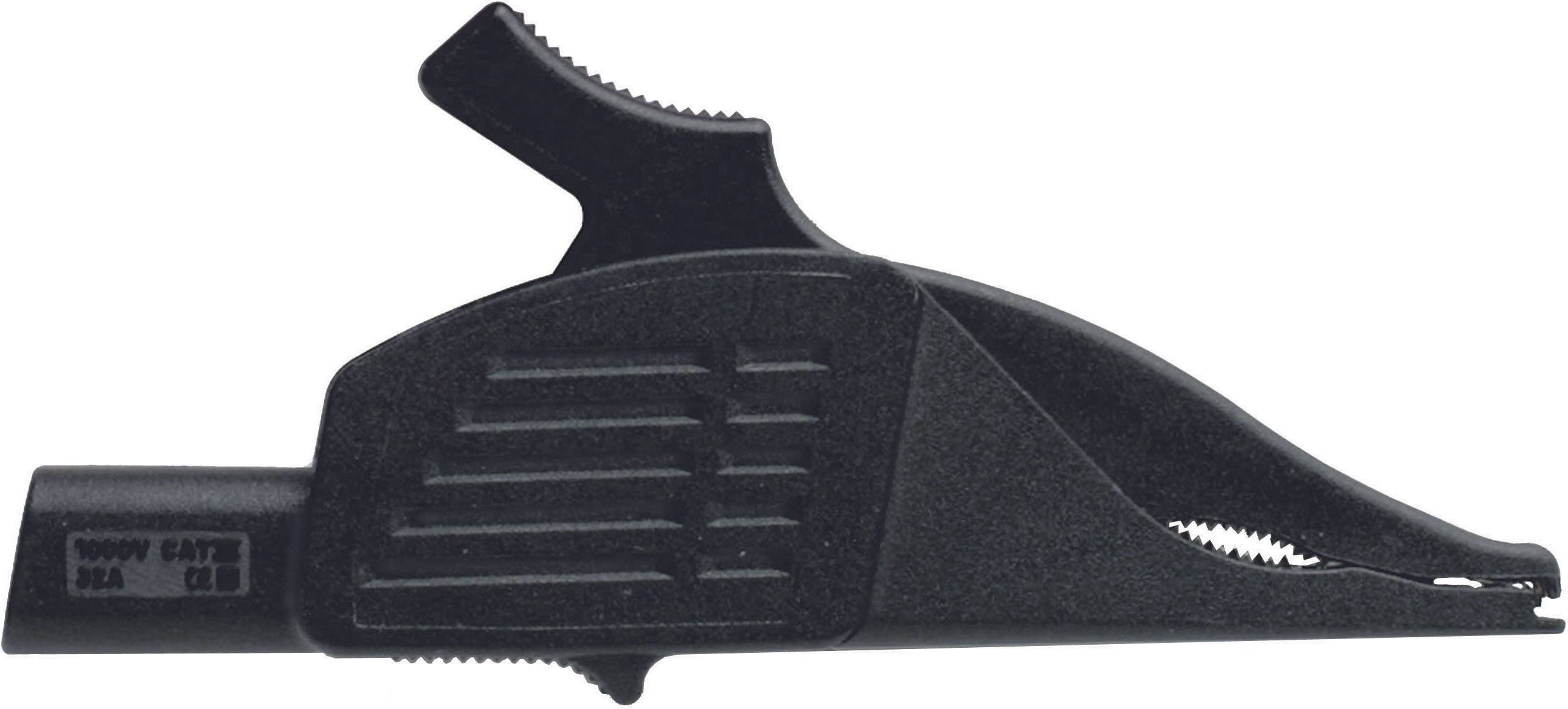 Czarny klips krokodylkowy z prążkowanymi uchwytami i izolowaną osłoną, stosowany w obwodach elektrycznych do bezpiecznego mocowania.