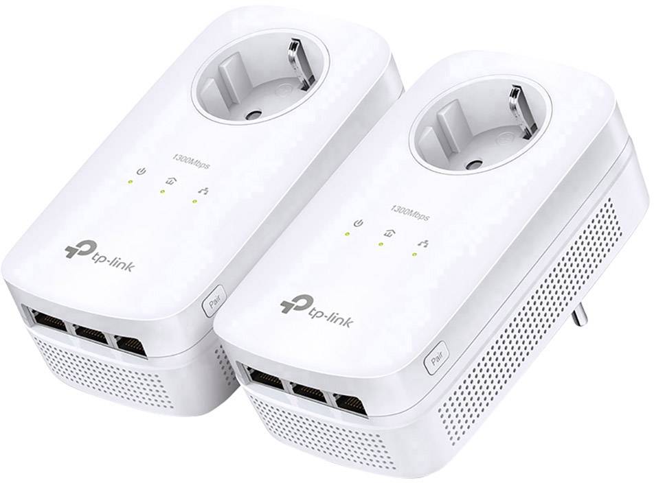 Dwa białe adaptery Powerline z gniazdkami elektrycznymi i złączami Ethernet. Oba posiadają wskaźniki LED sygnalizujące stan połączenia i zasilania.