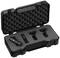 Czarny kufer z wkładką piankową, zawierający dwa małe mikrofony i dwie uchwyty, przeznaczony do bezpiecznego transportu i ochrony.