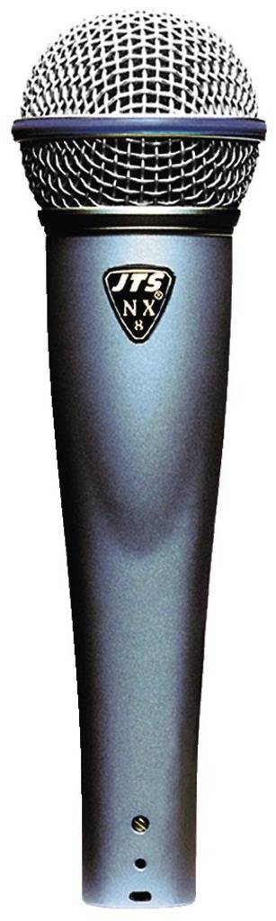 Srebrny mikrofon ręczny z metalową siatką na główce, przeznaczony do występów scenicznych i nagrań głosowych.