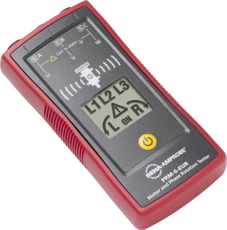 Czerwone elektryczne urządzenie pomiarowe z wyświetlaczem cyfrowym pokazuje 'L1 L2 L3' oraz 'R'. Tekst na urządzeniu: 'BEM AMPROBE, PRM-6-EUR'.