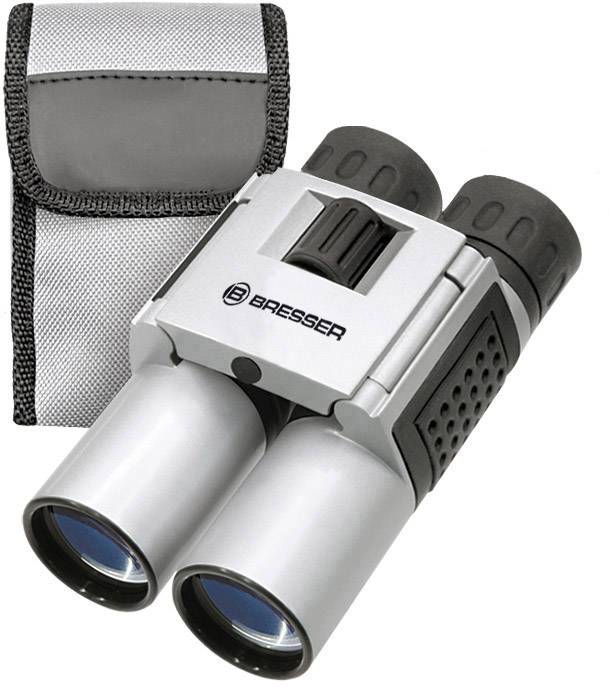 Lornetka z srebrną obudową, czarną rękojeścią, niebieskimi soczewkami i składaną konstrukcją, obok szara torba do przechowywania.