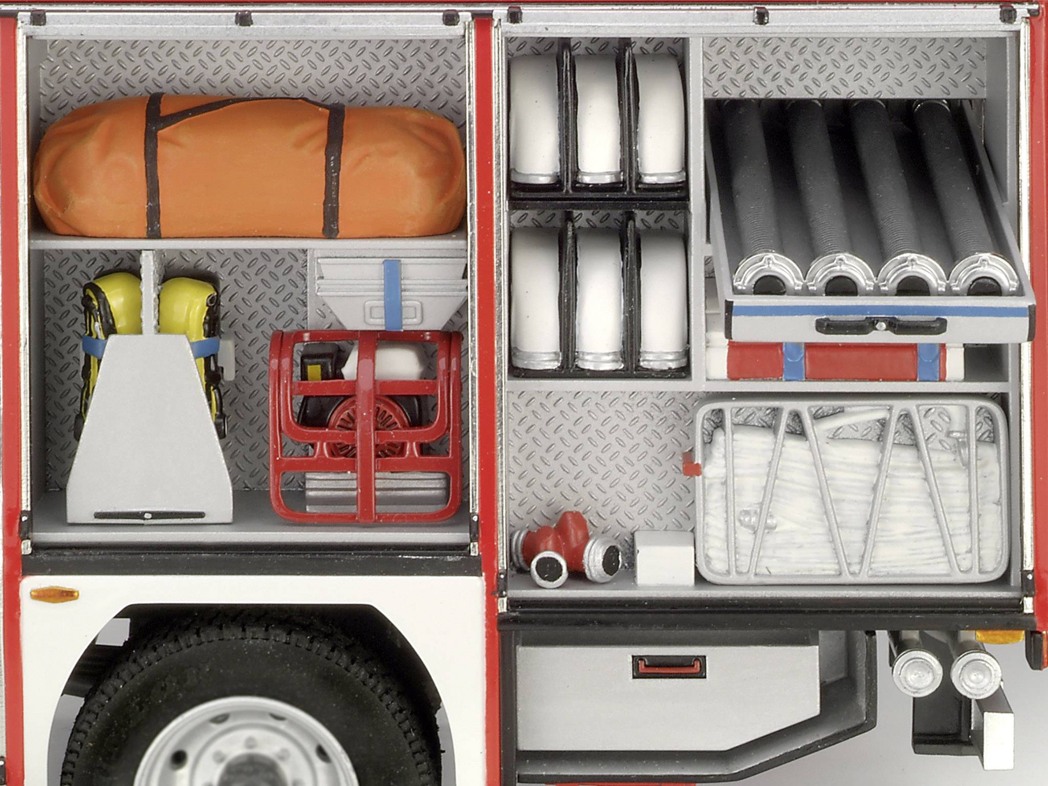 Модель автомобіля Revell 07452, Schlingmann HLF 20 Varus 4x4, 1:24