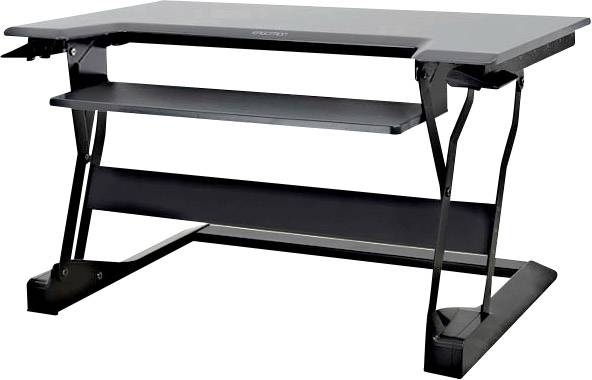 Regulowany na wysokość stolik dostawny w kolorze czarnym, idealny do ergonomicznej pracy na stojąco lub siedząco, wyposażony w dwie powierzchnie robocze.