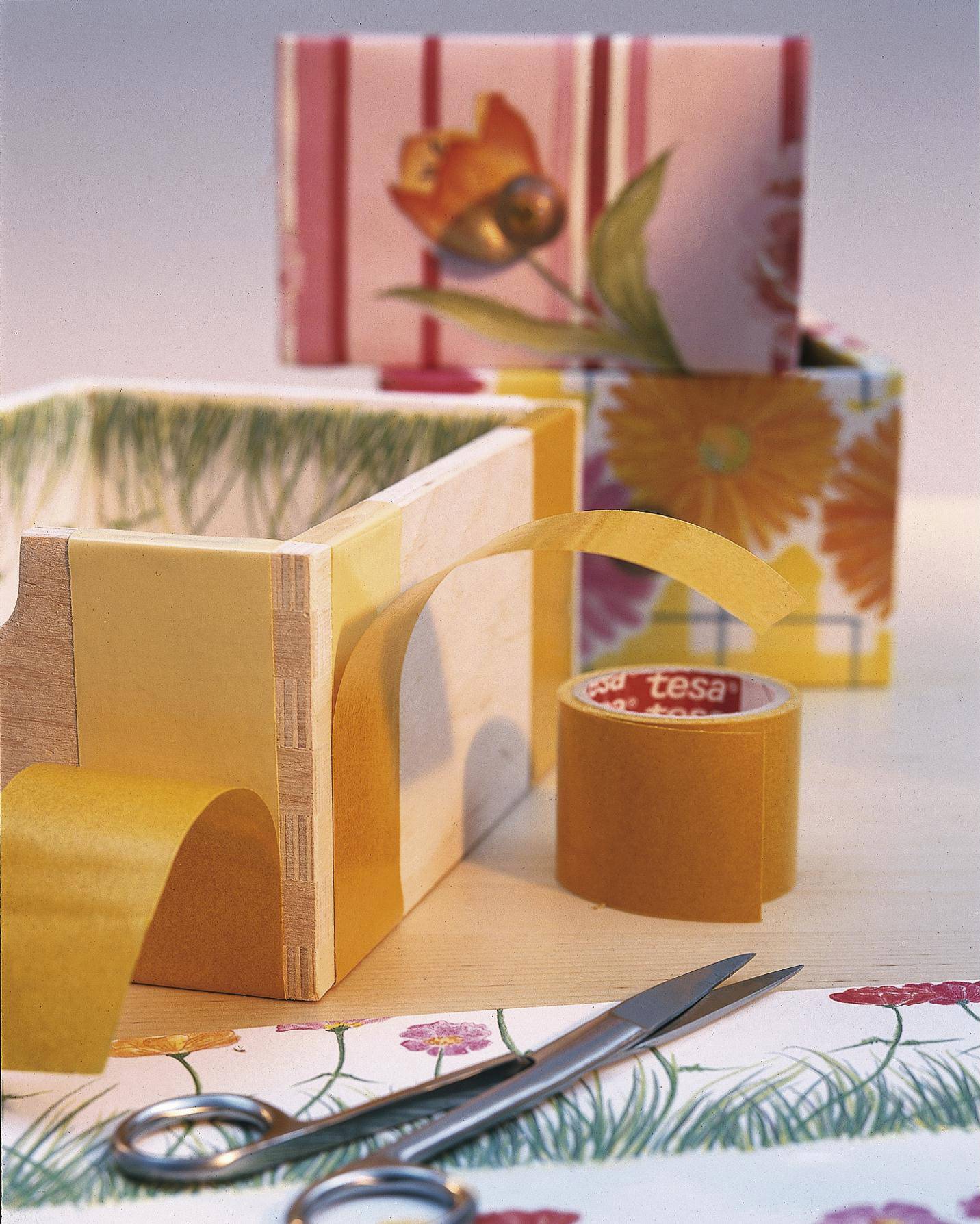 Двосторонній скотч tesa® Bastelband 56665-00001-01 НАДЗВИЧАЙНО МІЦНИЙ (Д x Ш) 2,75 м x 38 мм 2,75 м 1 шт.