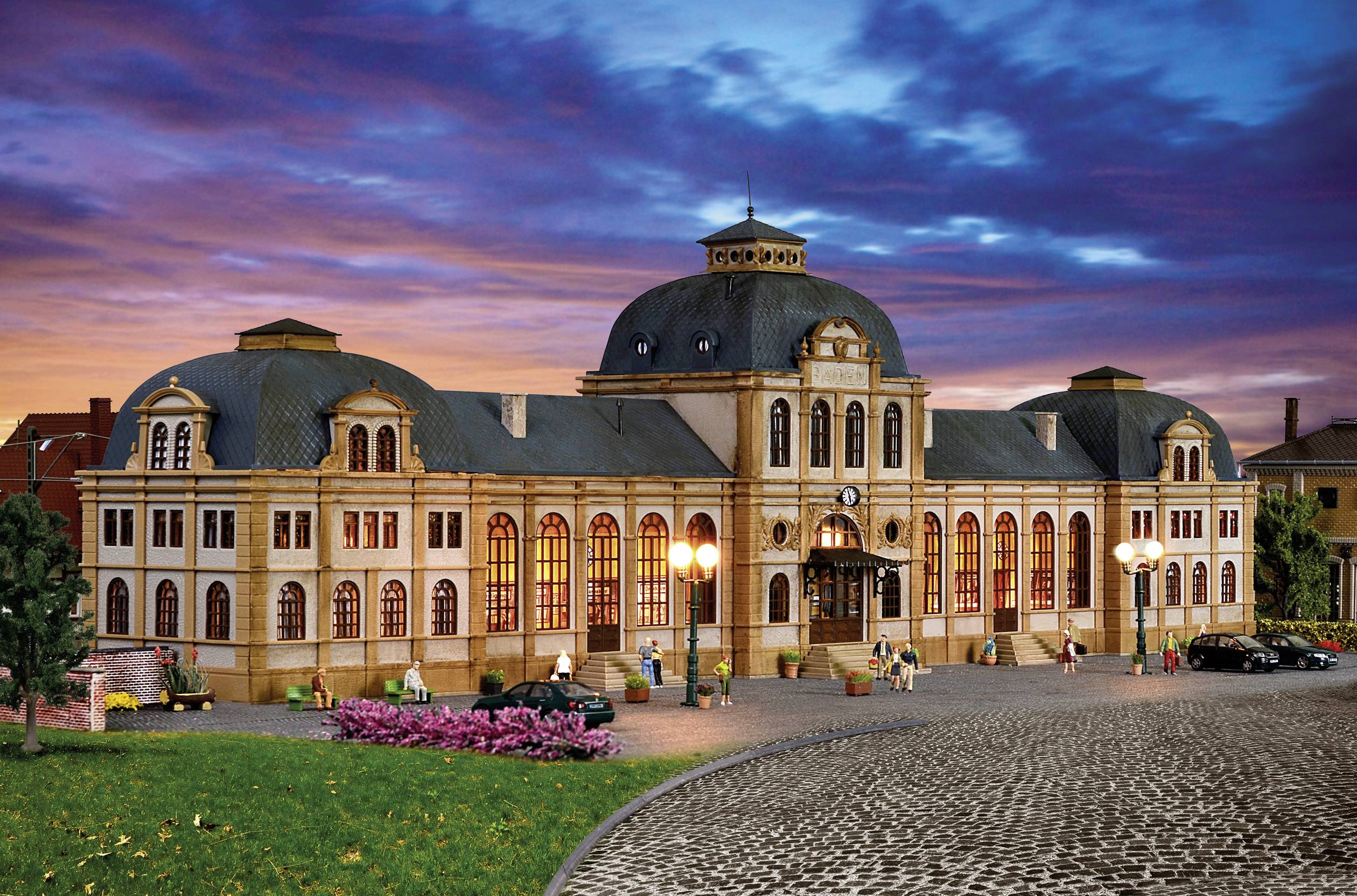 Комплект для складання Vollmer 43560 H0 залізничної станції Баден-Баден 1 шт.