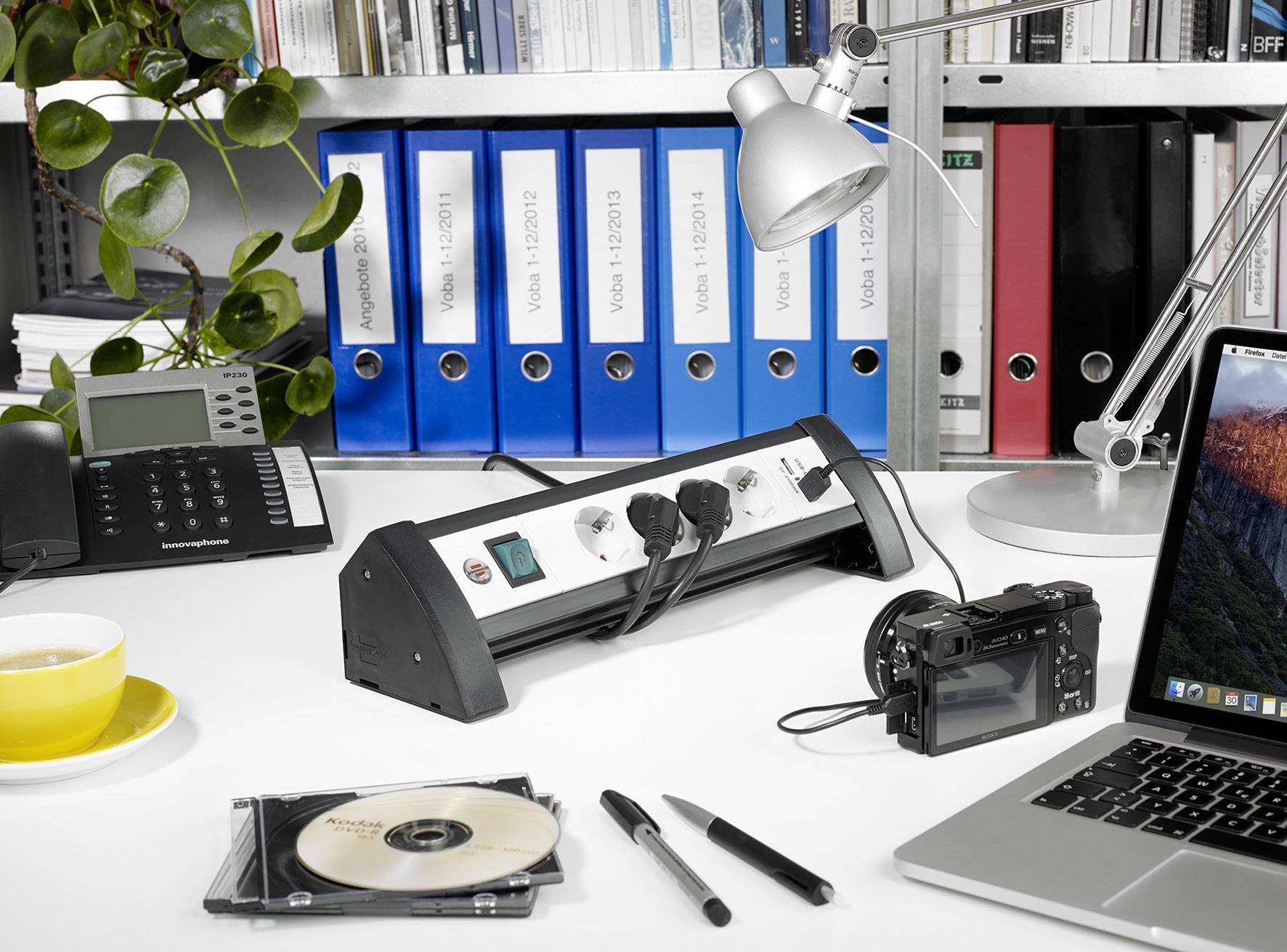 Подовжувач з вимикачем Brennenstuhl Premium Office-Line 1156250534 4 x Кількість розеток: 4