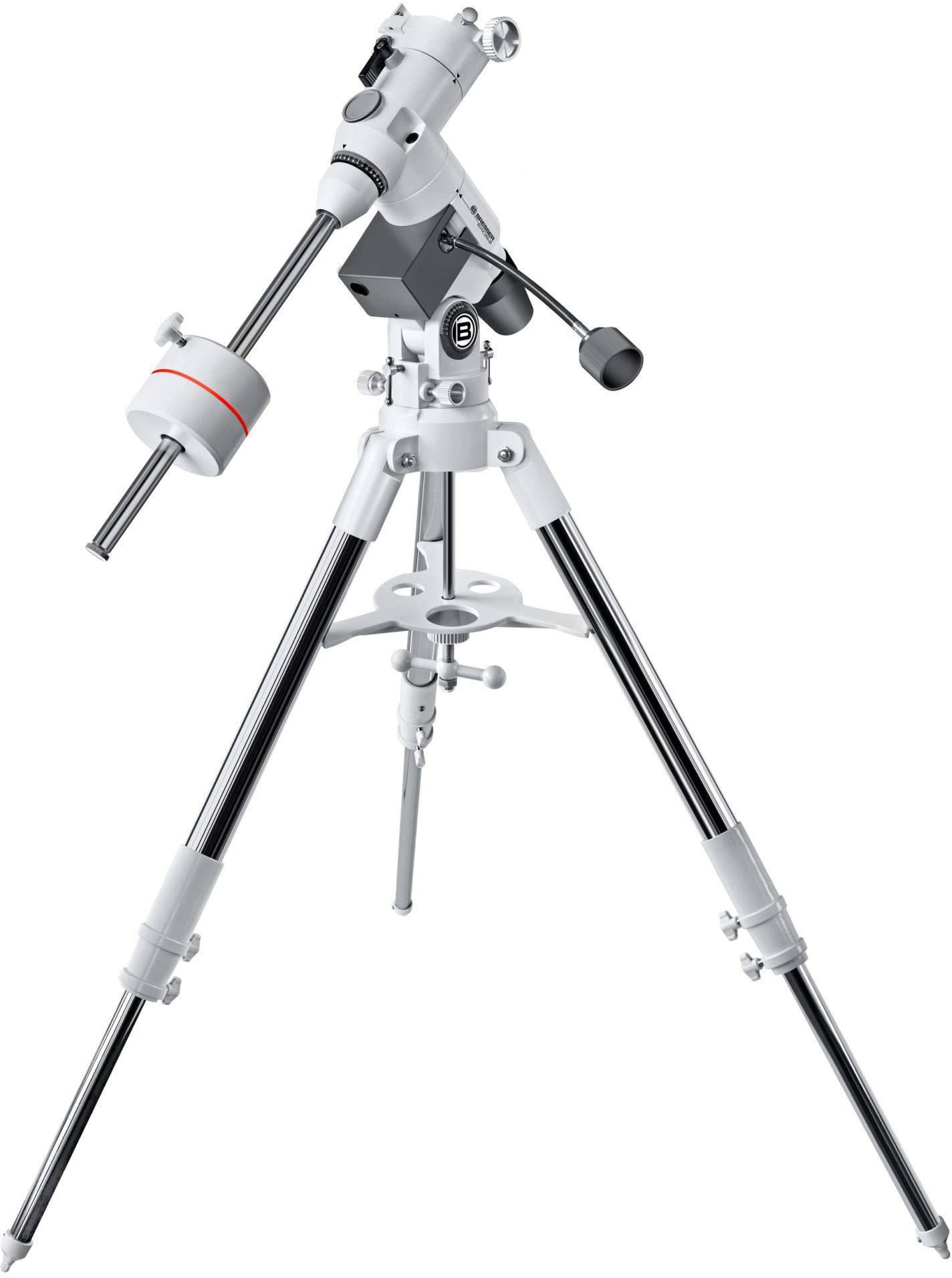 Srebrny teleskop na trójnożnym statywie, wyposażony w mechanizm montażowy do obserwacji nieba.