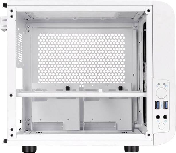 Puste, białe obudowa komputera, widok z przodu, z otwartymi drzwiczkami bocznymi. Widoczne wnętrze przygotowane do montażu podzespołów.