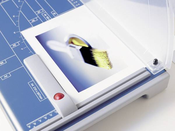 Гільйотина Dahle 560 A4 Максимальна кількість аркушів 80 GQM: 20 аркушів