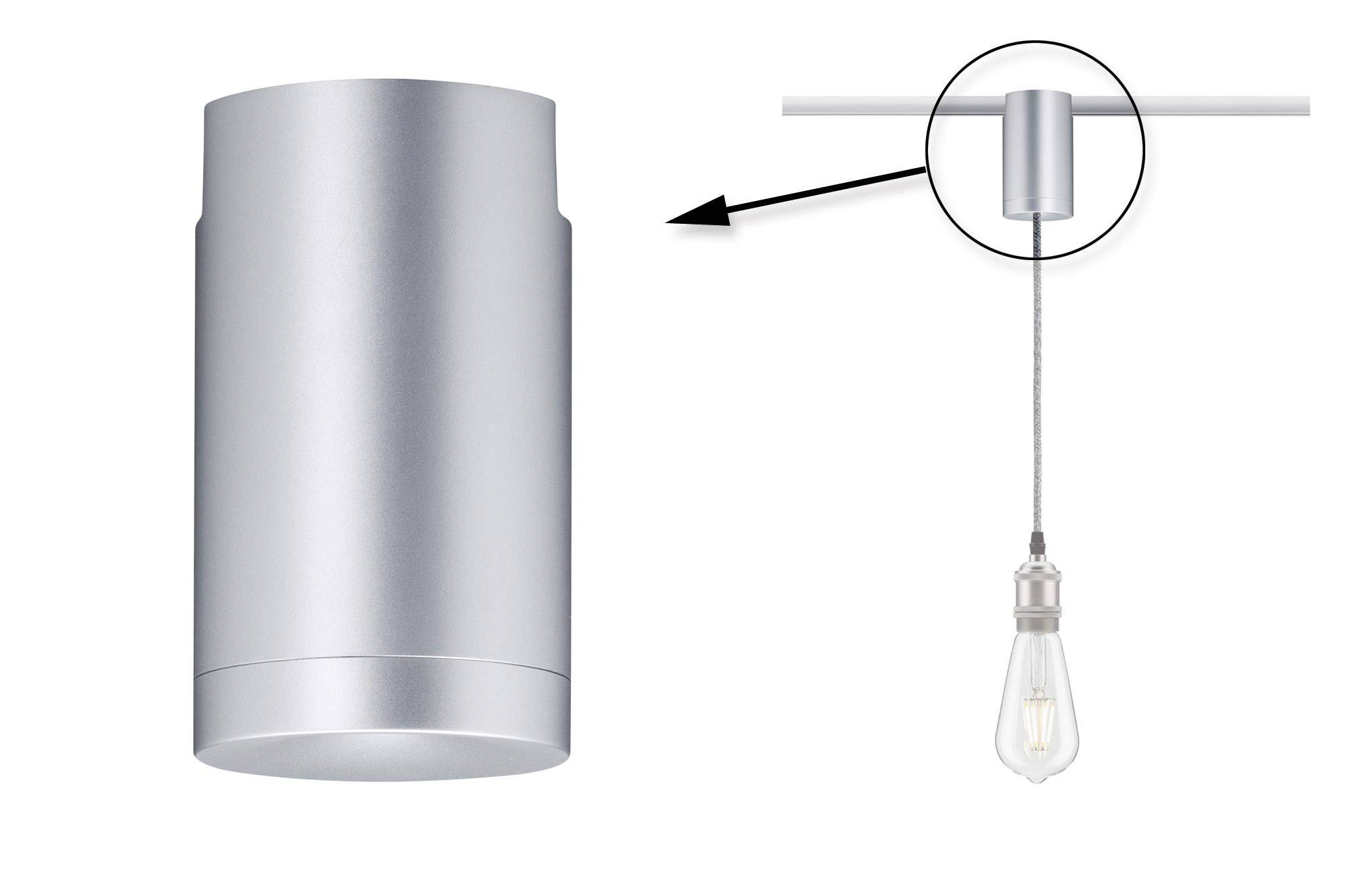 Srebrny cylindryczny abażur zawieszony na mocowaniu sufitowym, z żarówką umieszczoną poniżej.