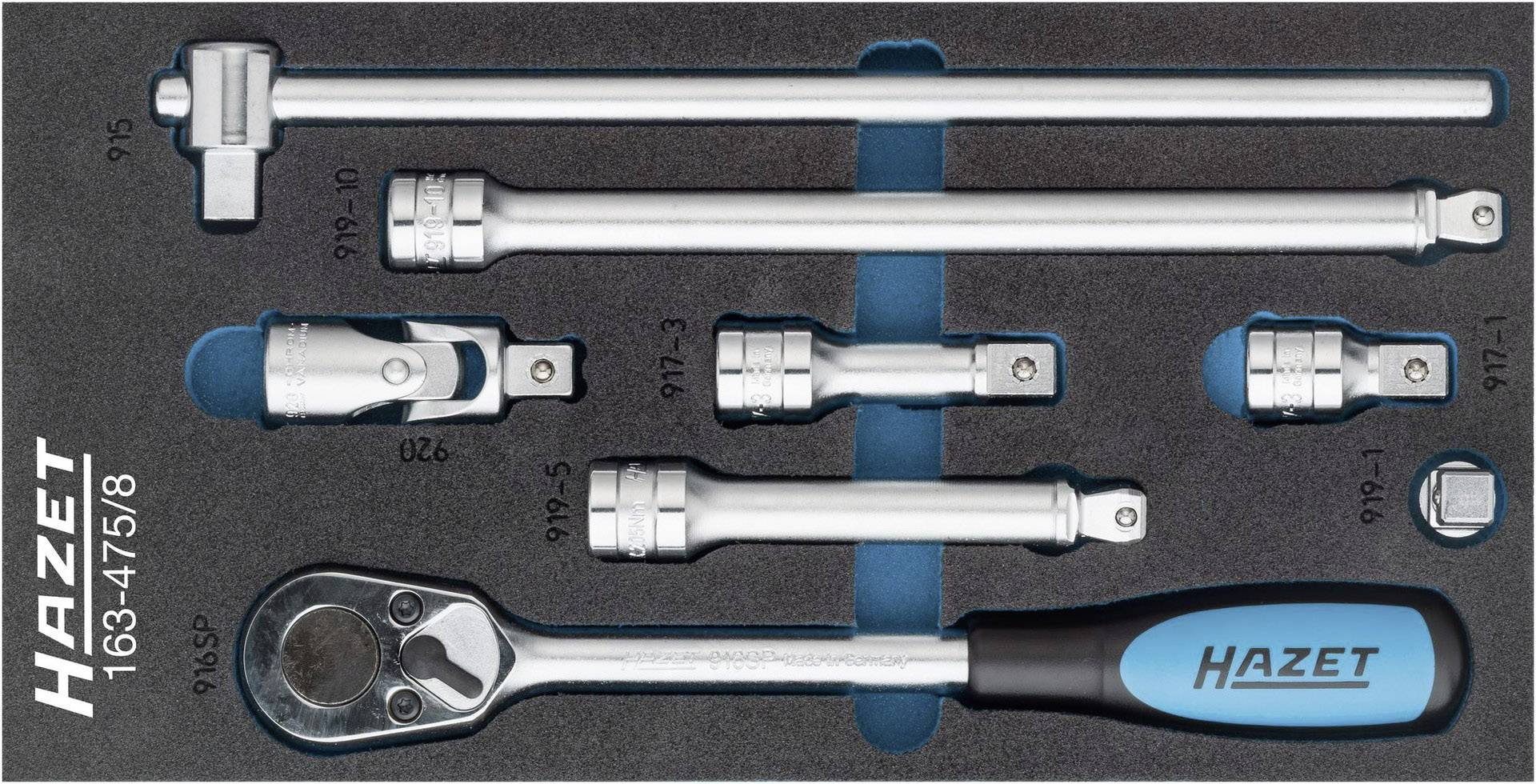 Zestaw grzechotek firmy Hazet z różnymi przedłużkami i adapterami, ułożony w wkładce piankowej, numer modelu 163-475/8.