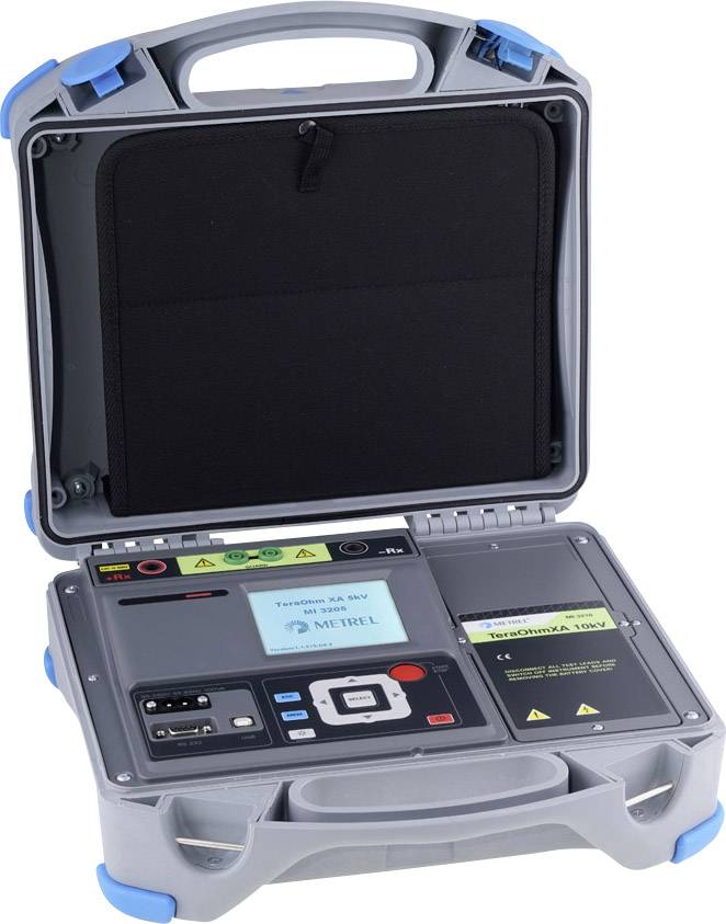 Otwarty kufer z przenośnym urządzeniem pomiarowym, wyposażonym w ekran, przyciski i złącza. Nazwa marki widoczna.