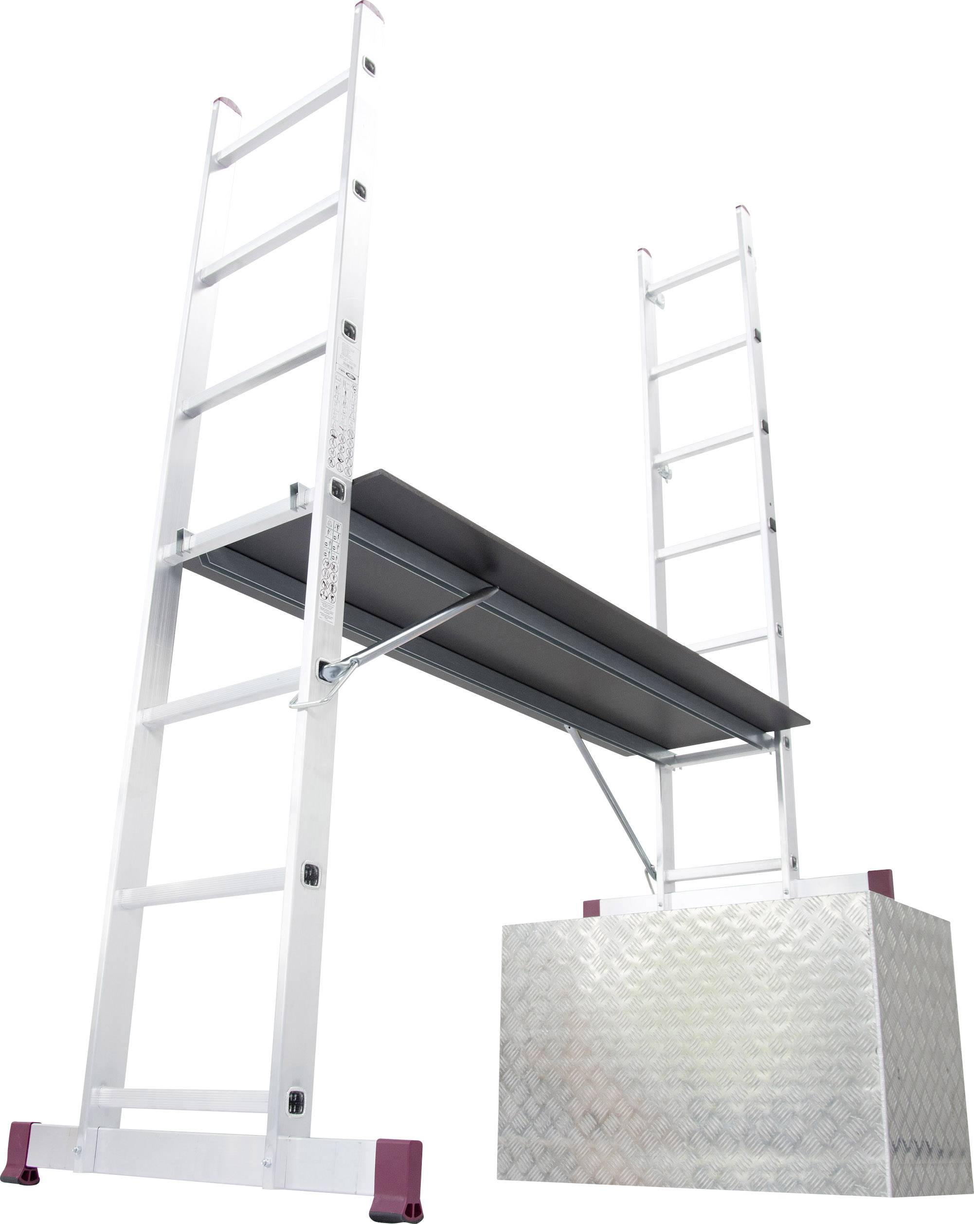 Aluminiowa drabina przemysłowa z platformą roboczą, stabilnie zamocowana na dużym prostokątnym bloku metalowym. Idealna do prac na wysokości.