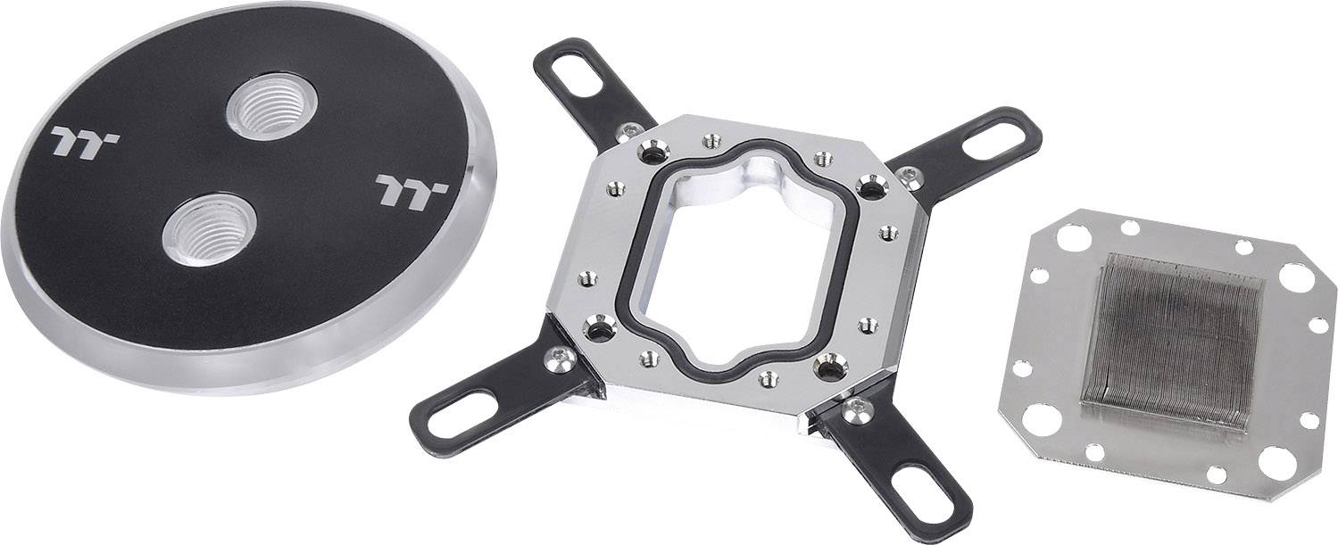 'Trzy komponenty PC do chłodzenia wodnego: okrągła pompa po lewej, uchwyt procesora pośrodku, żebrowana płyta chłodząca po prawej.'