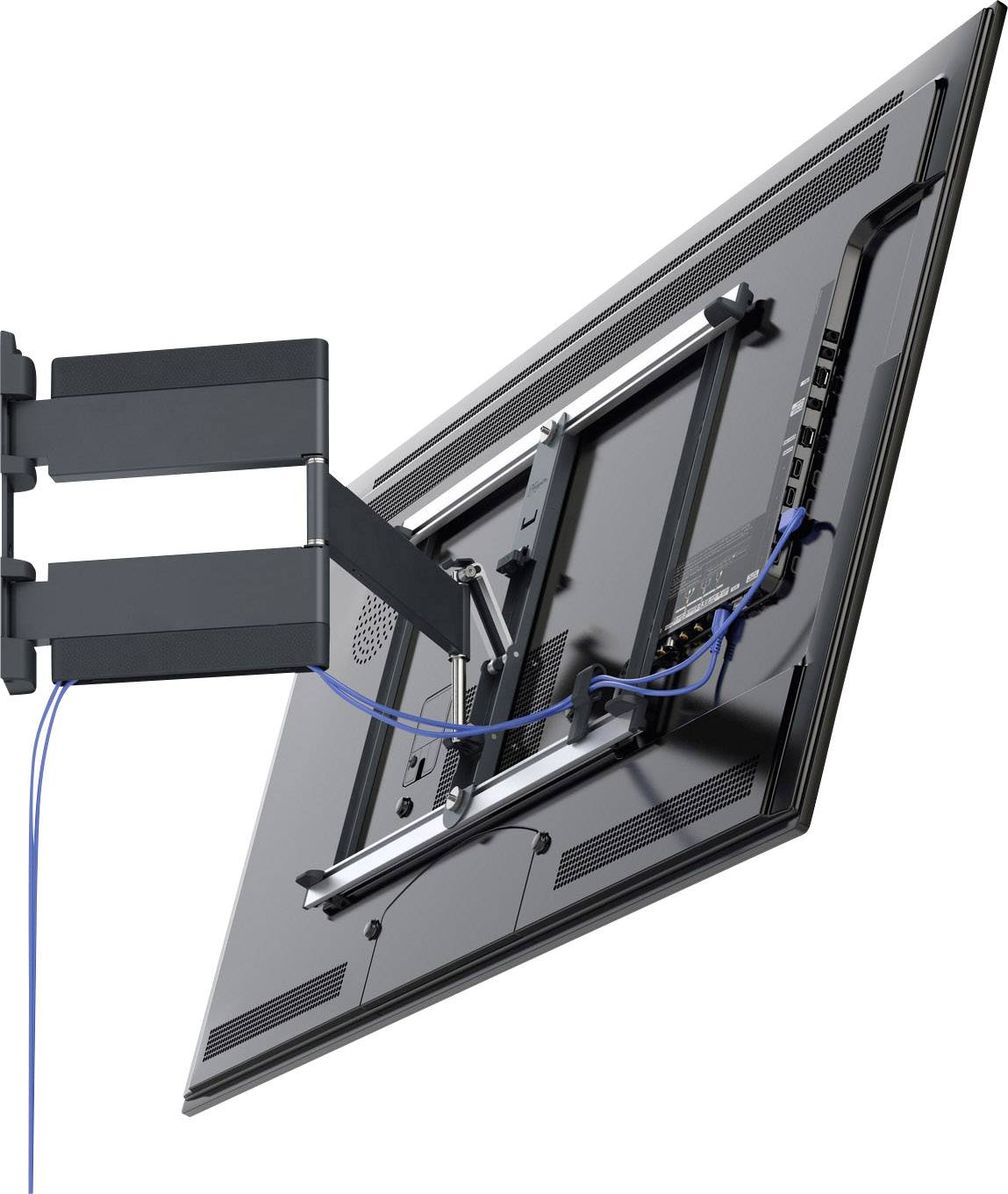 Płaski ekran jest zamocowany na obrotowym uchwycie ściennym. Niebieskie kable są podłączone do tyłu monitora.