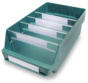 Zielony plastikowy organizer z pudełkiem, posiadający pięć podzielonych przegródek, przeznaczony do przechowywania i organizacji małych przedmiotów.