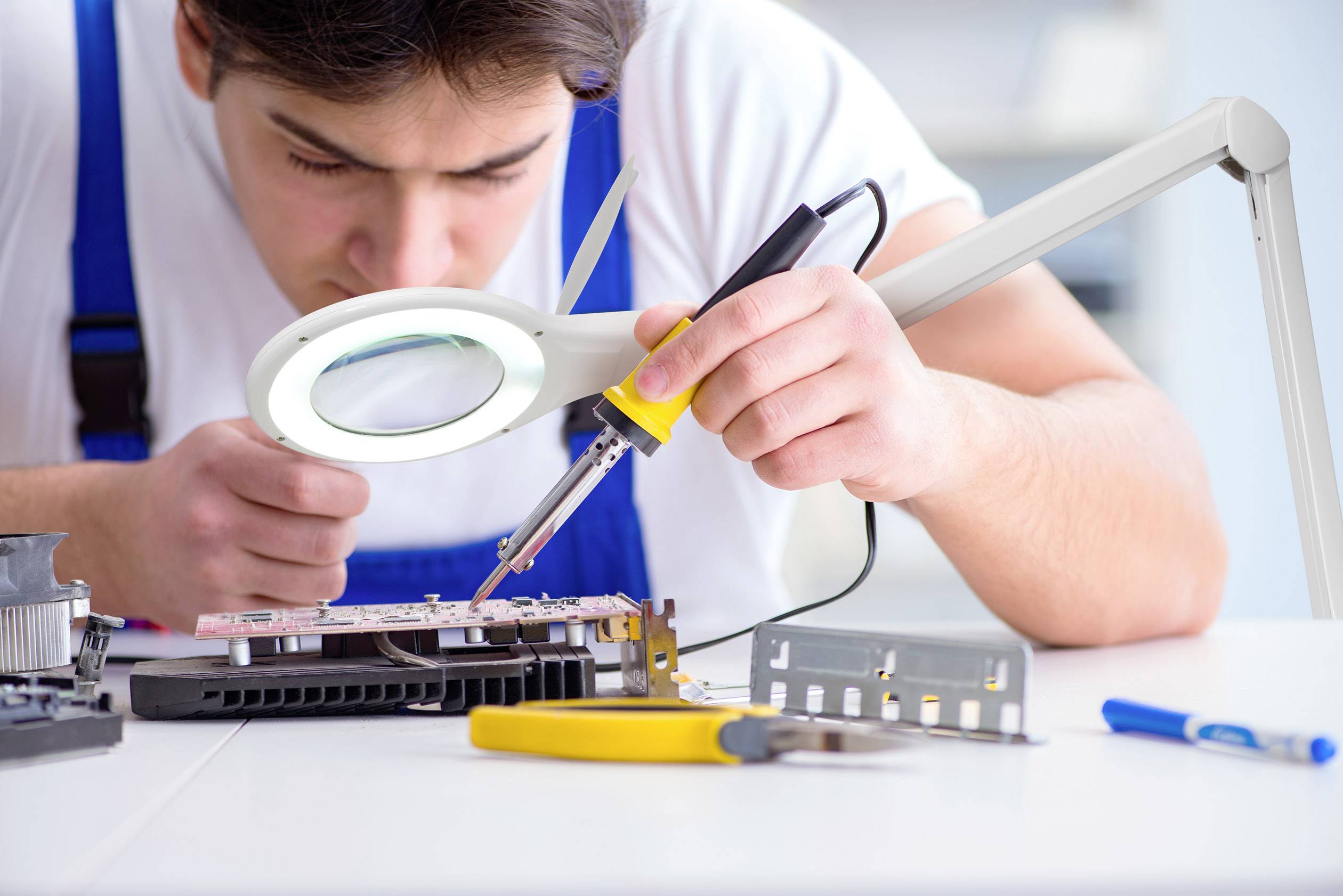 Світлодіодна лупа TOOLCRAFT TO-6544029 2181343, 600 лм, 1,75 x, 3 x