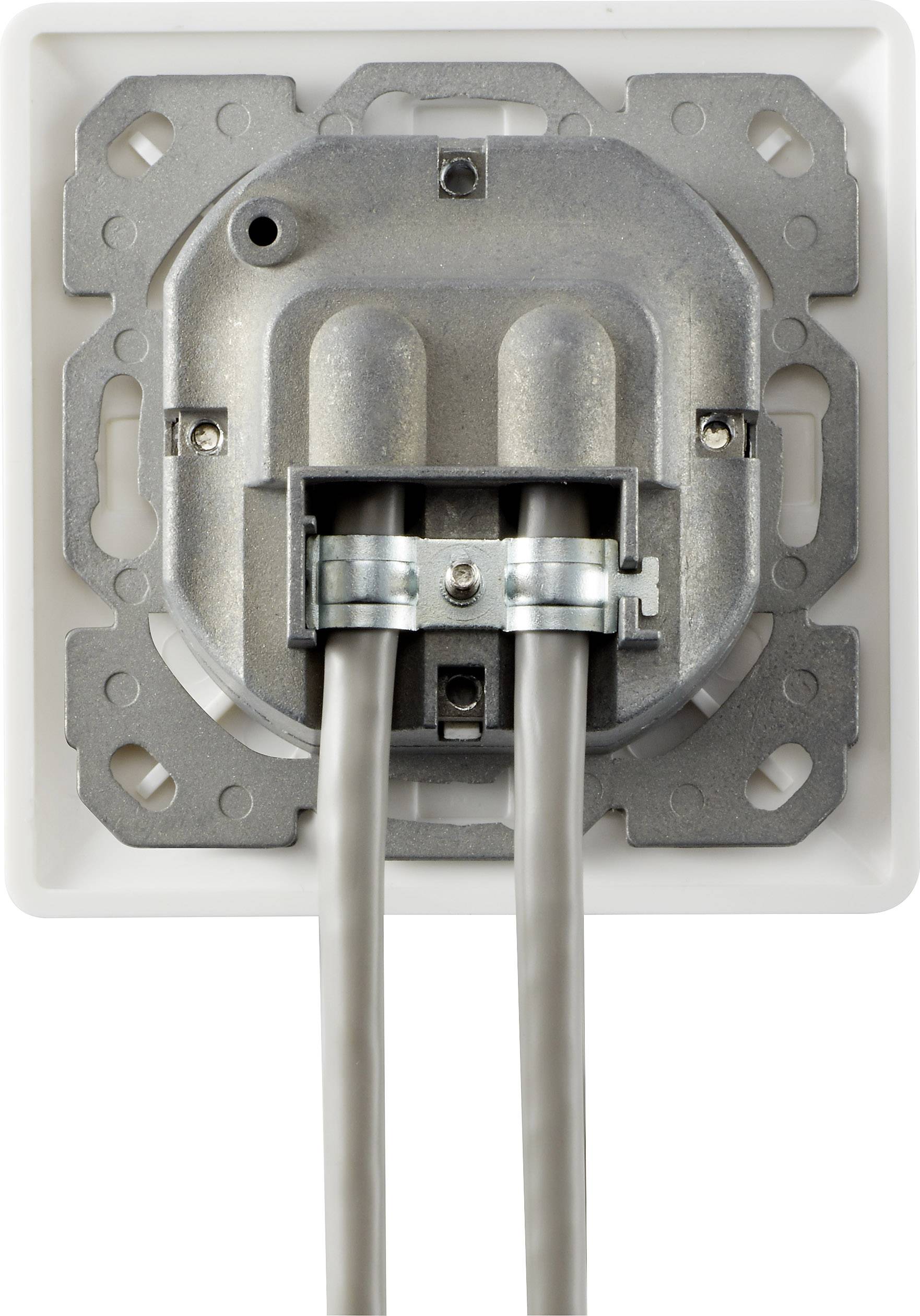 Instalacja prostokątnej puszki podtynkowej z ramką metalową i dwoma przewodami elektrycznymi w dolnej części.