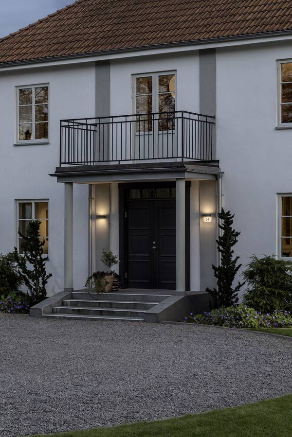 Zewnętrzna lampa ścienna Konstsmide Monza 7855-370 9 W 400 lm IP54