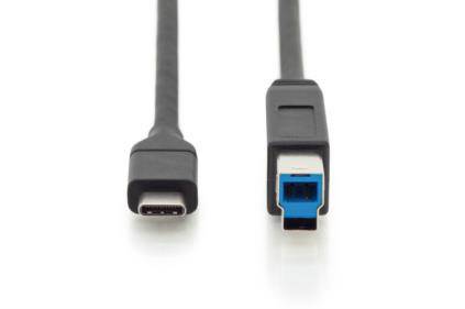 Dwa typy kabli: Po lewej wtyk USB-C, po prawej wtyk USB-B.