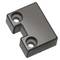 Czarny, prostokątny plastikowy kątownik z dwoma otworami na śruby. Używany do mocowania komponentów.