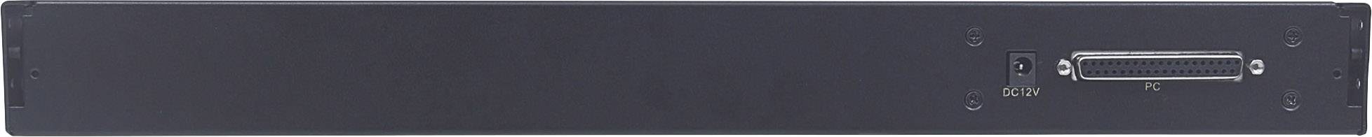 Płaska, czarna, prostokątna urządzenie z rzędem złączy i wyłącznikiem sieciowym po prawej stronie.