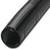 Czarny elastyczny wąż o falistej powierzchni, otwarty z jednego końca. Odpowiedni do zastosowań przemysłowych lub ogrodowych.