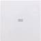 Biały, kwadratowy włącznik światła bez widocznych oznaczeń znajduje się na środku gładkiej białej powierzchni ściany.