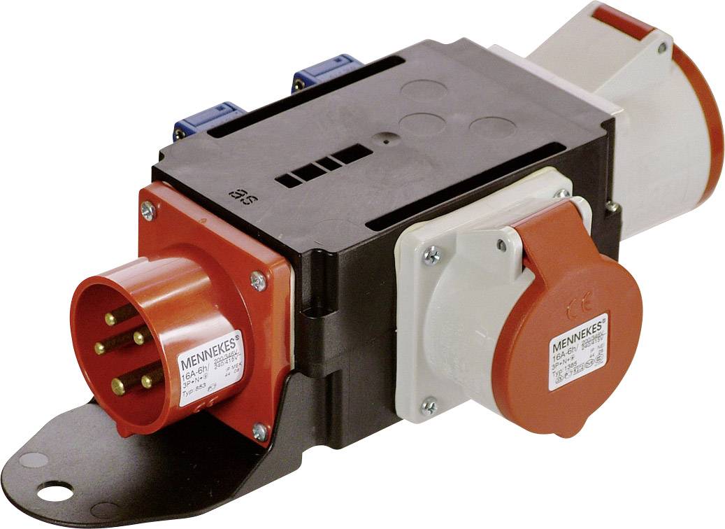 Elektryczny adapter z wieloma gniazdkami, w tym czerwonym przemysłowym gniazdem elektrycznym oraz innymi przyłączami.