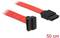 Czerwony kabel danych SATA, długości 50 cm, z jednym prostym i jednym kątowym złączem.