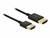 Dwa czarne kable HDMI ze złotymi wtykami leżą obok siebie. Są one marki Delock i różnią się rozmiarem i długością.