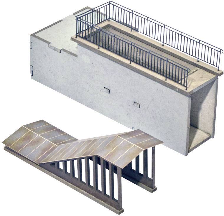 Вихід з підземного переходу MBZ, масштаб H0