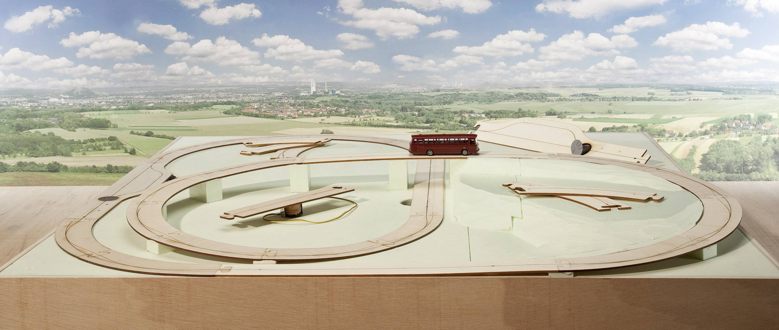 Вуличні елементи включені, Faller Laser Street 161900, масштаб H0