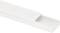 Biały plastikowy kanał kablowy, otwarty, ukazuje wewnętrzną przestrzeń przeznaczoną do prowadzenia kabli.