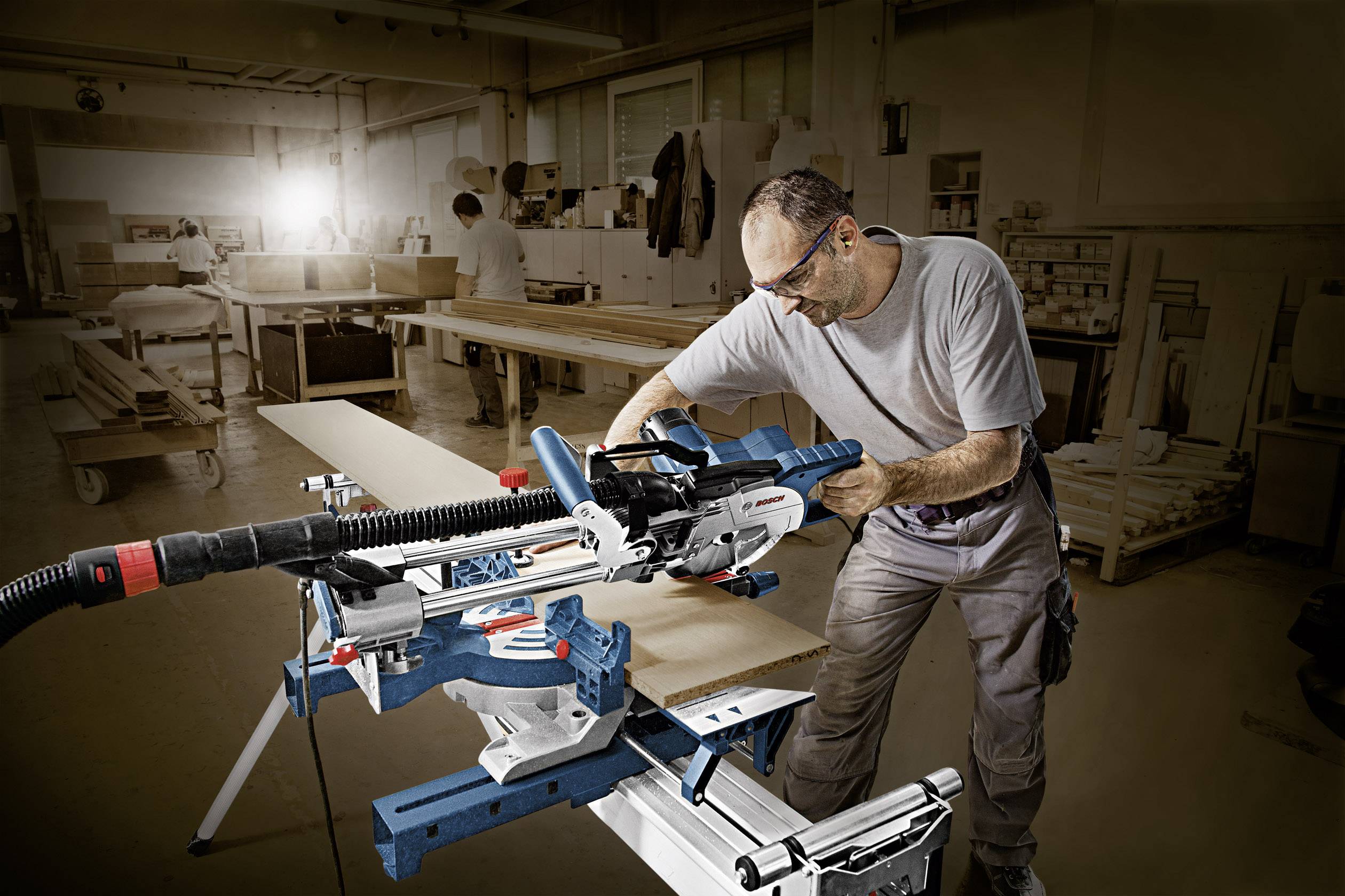 Торцювальна пилка Bosch Professional GCM 8 SJL 0601B19100