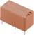 Pomarańczowe przekaźnik z czterema metalowymi stykami do połączeń elektronicznych. Napis wskazuje numer modelu i specyfikacje techniczne.