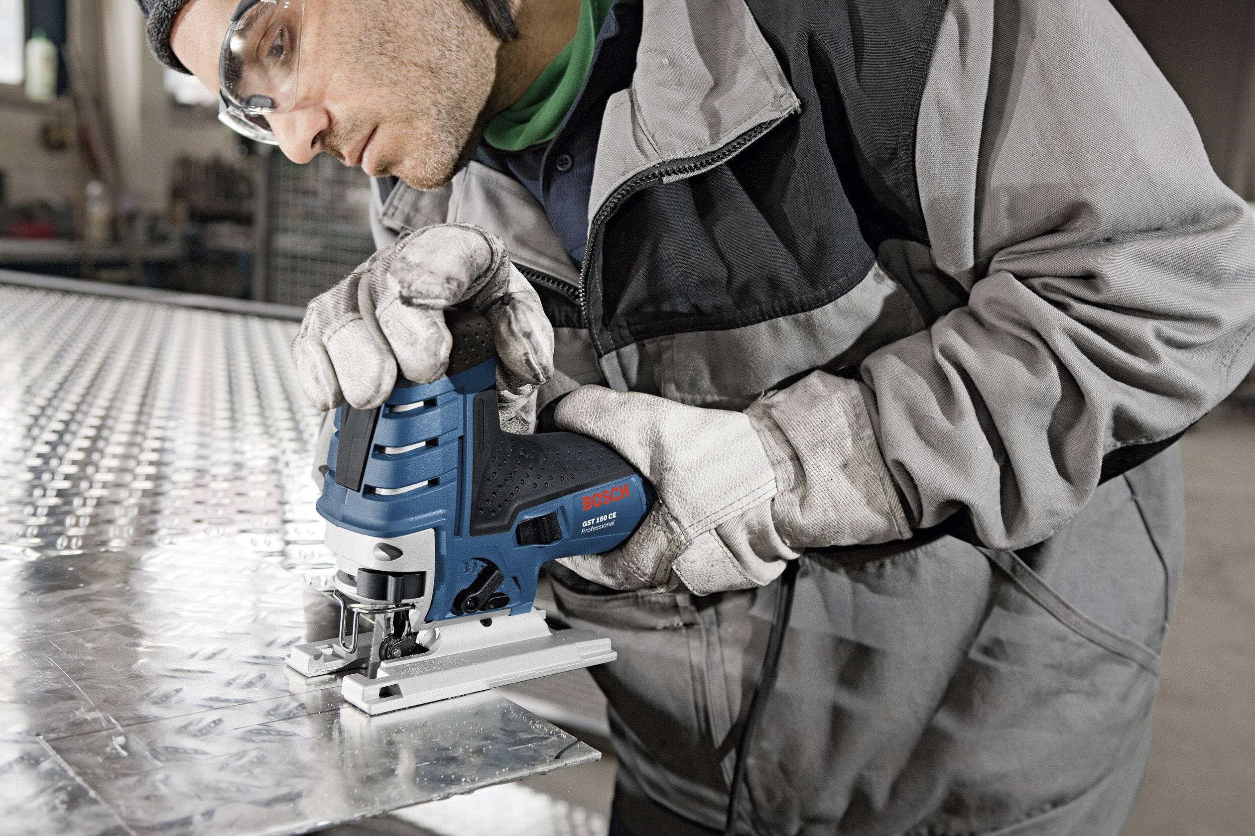 Лобзик Bosch Professional GST 150 CE 0601512003, 780 Вт, дистрибуція в Німеччині