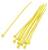 Dziesięć żółtych opasek zaciskowych z tworzywa sztucznego, ułożonych obok siebie na białym tle, prezentuje różne długości.