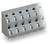 Szary, prostopadły złącze wtykowe z wieloma rzędami pinów i białymi zaciskami.