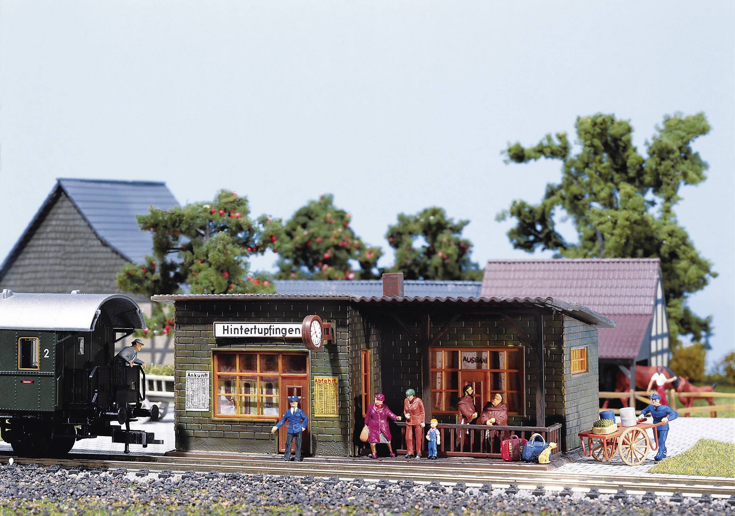 Комплект для складання Faller 110091 H0 Невелика автобусна зупинка в Хінтертупфінгені 1 шт.