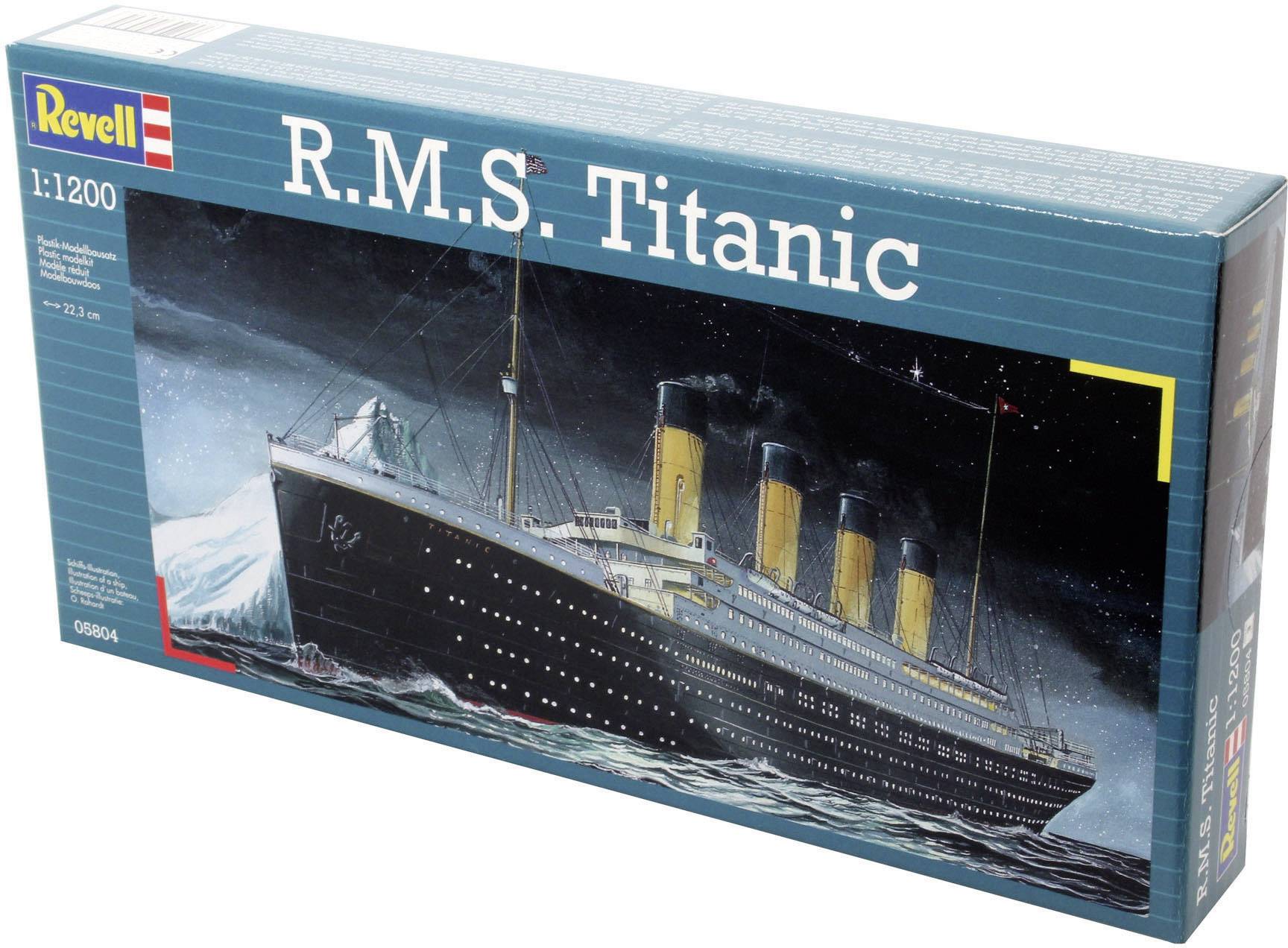 Zestaw modelarski Revell 'R.M.S. Titanic' w skali 1:1200; opakowanie przedstawia oświetlony statek nocą na wzburzonym morzu.