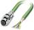 Zielony kabel z metalowym wtykiem i odsłoniętymi kolorowymi przewodami, odpowiedni do przemysłowych zastosowań elektrycznych.