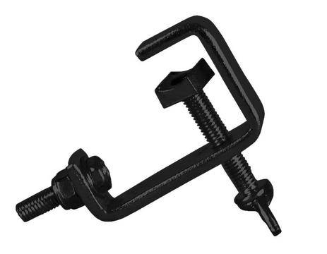 Czarna obejma C, używana do mocowania lub łączenia materiałów, wyposażona w regulowany mechanizm śrubowy.