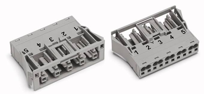 Dwa szare złącza z numerowanymi portami od 1 do 5. Są przedstawione obok siebie, z lekko różną perspektywą.