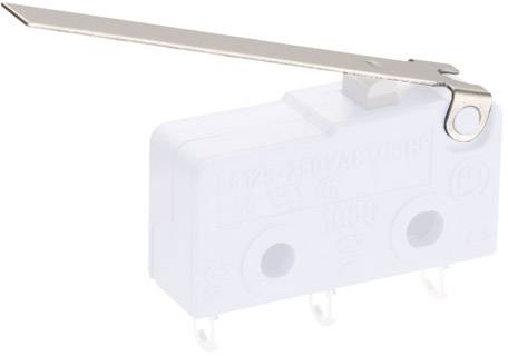 Miniaturowy przełącznik zatrzaskowy z długim, płaskim metalowym dźwigniem do obsługi. Stosowany w urządzeniach elektrycznych do sterowania.