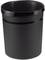 Czarny, cylindryczny kosz na śmieci z tworzywa sztucznego stoi pionowo.