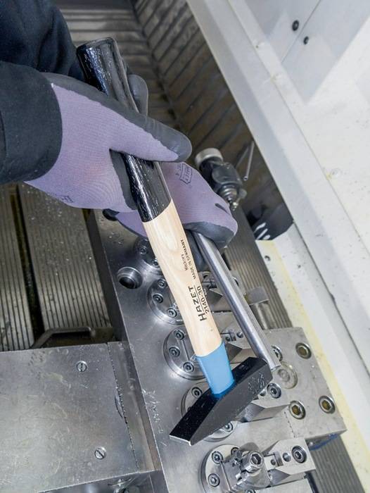 Młotek ślusarski Hazet BluGuard 2140-30 439 g 300 mm DIN 1041 1 szt.-2